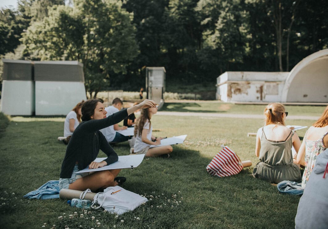 Wakacyjne kursy dla każdego w pracowniach Edukreski.